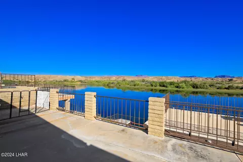 View/Area - 414 E Riverfront Dr, Parker, AZ 85344 photo 9 of 24