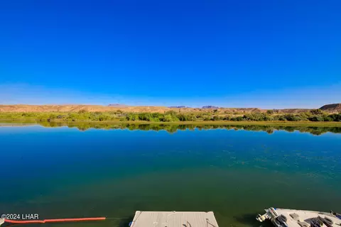 View/Area - 414 E Riverfront Dr, Parker, AZ 85344 photo 7 of 24
