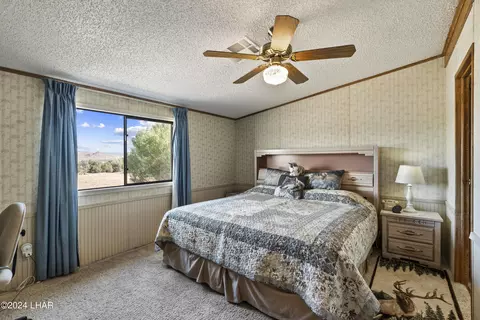 Bedroom - 11104 E Blue Dog Ranch Rd, Kingman, AZ 86401 photo 2 of 3