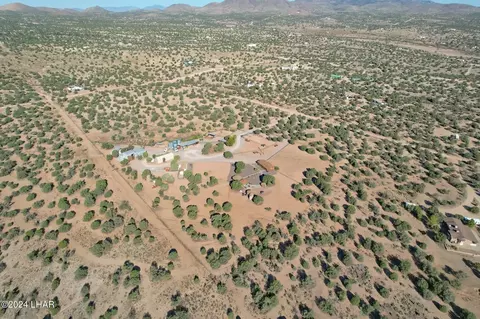 View/Area - 11104 E Blue Dog Ranch Rd, Kingman, AZ 86401 photo 2 of 6