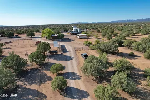 View/Area - 11104 E Blue Dog Ranch Rd, Kingman, AZ 86401 photo 5 of 6