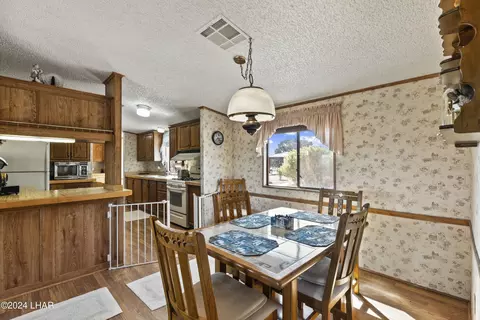 Dining - 11104 E Blue Dog Ranch Rd, Kingman, AZ 86401 photo 1 of 2