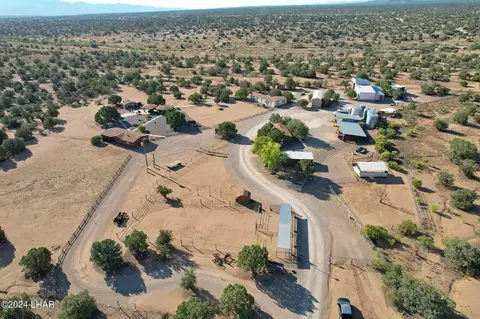 View/Area - 11104 E Blue Dog Ranch Rd, Kingman, AZ 86401 photo 3 of 6