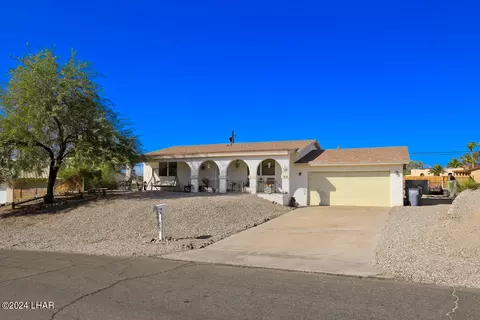 89 Sunchaser Ln, Lake Havasu City, AZ 86403
