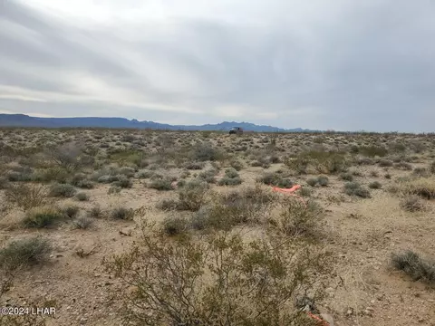 10018 Apache Rd, Yucca, AZ 86438 photo 14