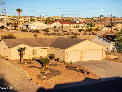 1308 Mohican Dr, Lake Havasu City, AZ 86406