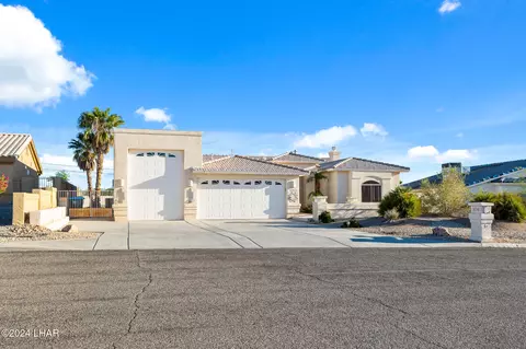 2710 War Eagle Dr, Lake Havasu City, AZ 86406