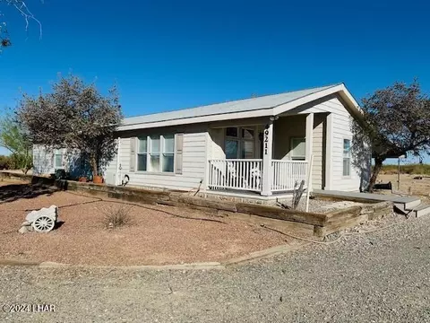 49211 Eagle Tail Ln, Bouse, AZ 85325 photo 2