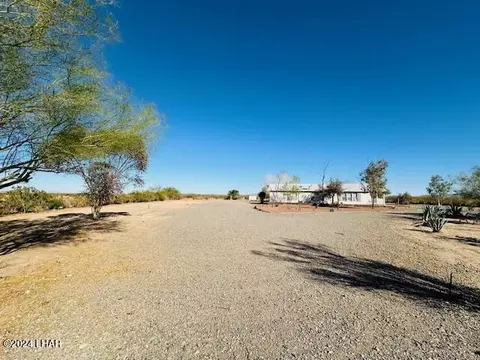 49211 Eagle Tail Ln, Bouse, AZ 85325 photo 30