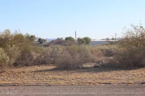 10161 Jamaica Dr, Mohave Valley, AZ 86440