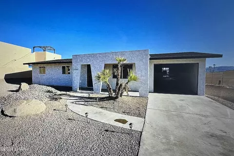 3180 Silver Arrow Dr, Lake Havasu City, AZ 86406