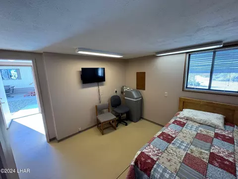Bedroom - 25514 Pendleton Way, Bouse, AZ 85325 photo 3 of 3