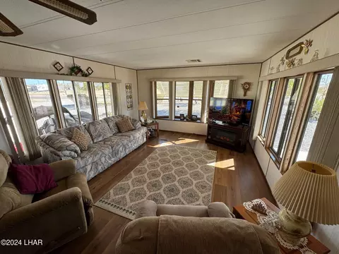 Living - 25514 Pendleton Way, Bouse, AZ 85325 photo 1 of 1