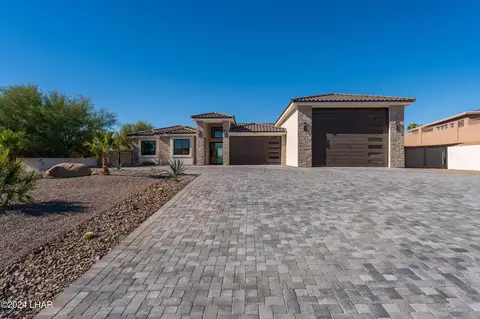 2451 Stroke Dr, Lake Havasu City, AZ 86406