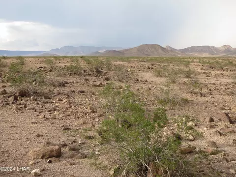 2 0 North Of Polaris Rd, Topock, AZ 86436