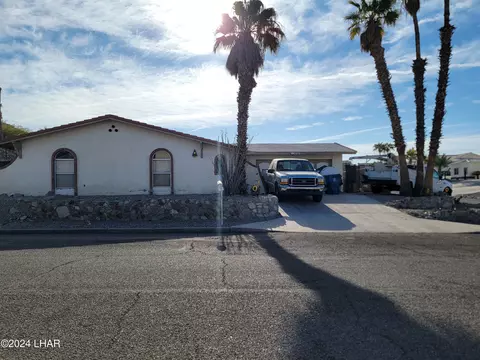 2410 Beverly Glen Dr, Lake Havasu City, AZ 86403
