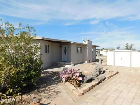 25571 Pendleton Way, Bouse, AZ 85325 photo 1