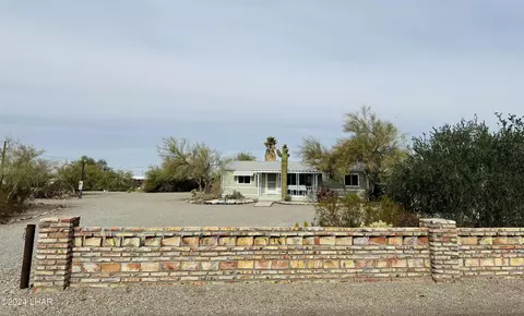 436 Mockingbird St, Quartzsite, AZ 85346 photo 2