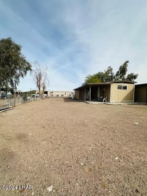 27836 Frame Ave, Bouse, AZ 85325 photo 8