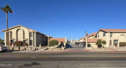 2085 Mesquite Ave #27, Lake Havasu City, AZ 86403