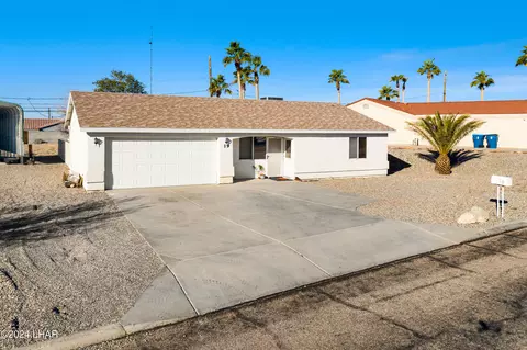 19 Bermuda Ave, Lake Havasu City, AZ 86403