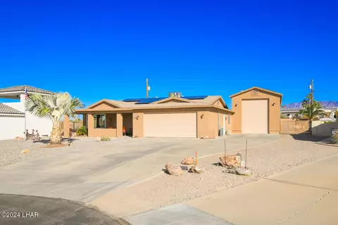 860 Bryce Pl, Lake Havasu City, AZ 86406