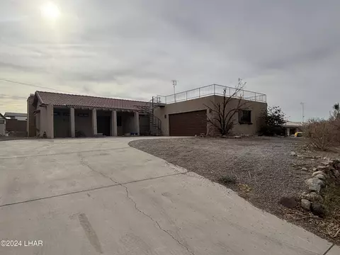 3316 Thunderbird Dr, Lake Havasu City, AZ 86406