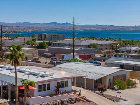 1562 Sea Swallow Dr, Lake Havasu City, AZ 86403