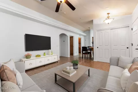 2688 Jamaica Blvd S #104, Lake Havasu City, AZ 86406