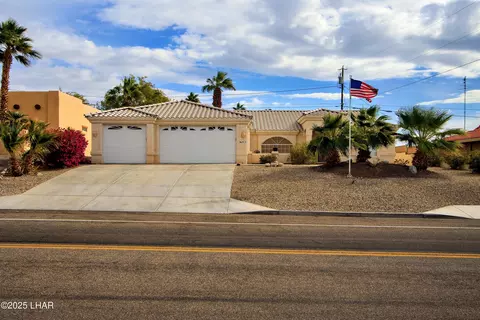 3810 Cherry Tree Blvd, Lake Havasu City, AZ 86406