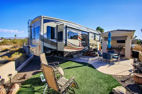 1905 Victoria Farms Apt 29 Rd, Lake Havasu City, AZ 86404