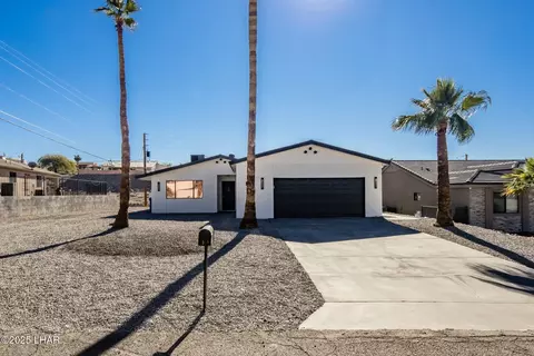 3636 Red Dr, Lake Havasu City, AZ 86404