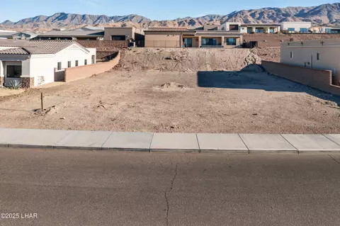 6873 Avienda De Los Foothills, Lake Havasu City, AZ 86406