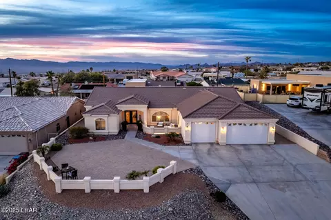 3461 Pocahontas Dr, Lake Havasu City, AZ 86404