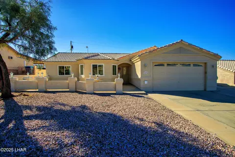 2270 Malahini Dr, Lake Havasu City, AZ 86404