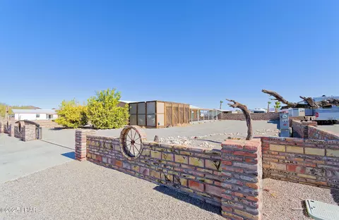 49685703 Jade Ave, Quartzsite, AZ 85346