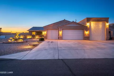 3665 Clearwater Dr, Lake Havasu City, AZ 86406