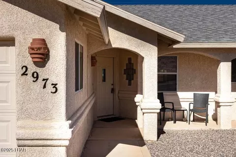 2973 Crater Dr, Lake Havasu City, AZ 86404