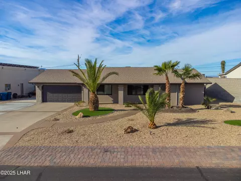 1567 Hawkeye Dr, Lake Havasu City, AZ 86406