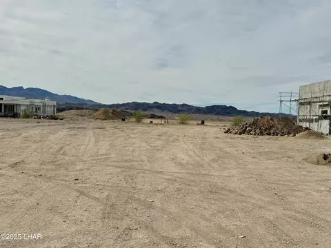 2553 Flat Irons Ln, Lake Havasu City, AZ 86406