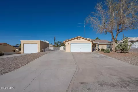 4001 Calimesa Dr, Lake Havasu City, AZ 86406