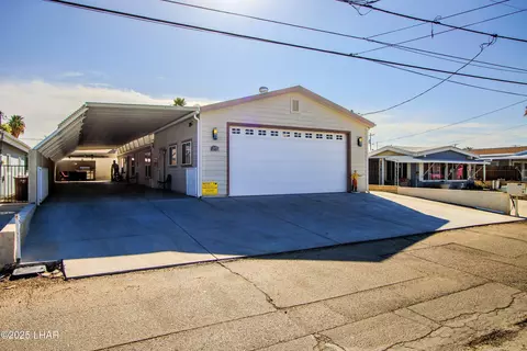 245 E Riverfront Dr, Parker, AZ 85344