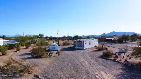 611 W Pyramid St, Quartzsite, AZ 85346