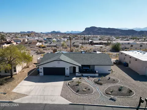 3310 Medicine Bow Dr, Lake Havasu City, AZ 86406