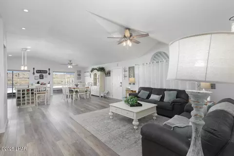 358 E Riverfront Dr, Parker, AZ 85344 photo 10