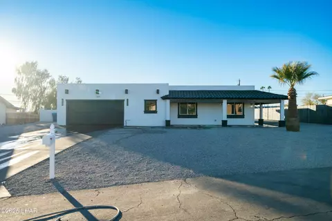 157 Wayfarer Ln, Lake Havasu City, AZ 86403