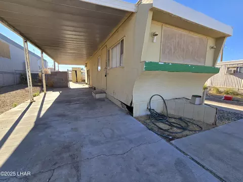 31846 Carefree Dr, Parker, AZ 85344