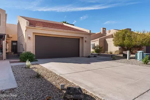 2528 Pebble Beach Loop, Lake Havasu City, AZ 86406