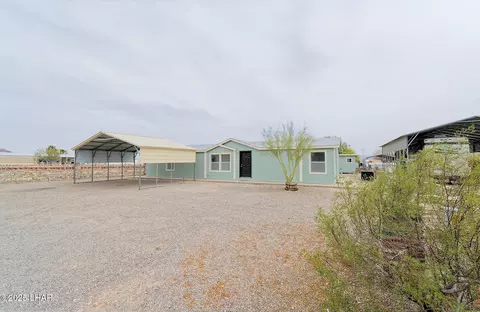 49739 Amber Ave, Quartzsite, AZ 85346