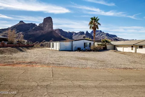 37358 Bay View Dr, Parker, AZ 85344